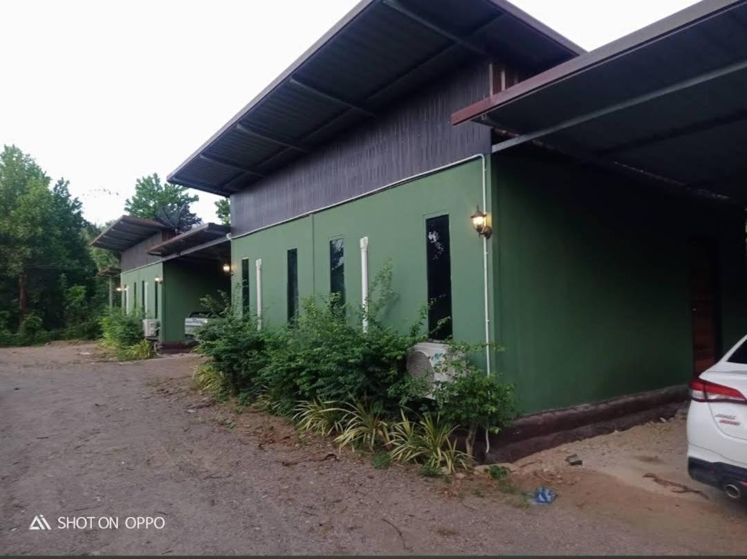 Green Garden Homestay Ban Khlong Wa Dış mekan fotoğraf